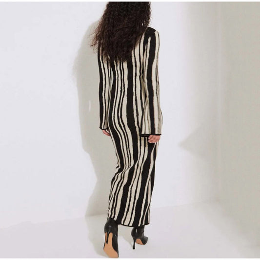 Stripped Knitted Flare Long Sleeve Maxi Dress