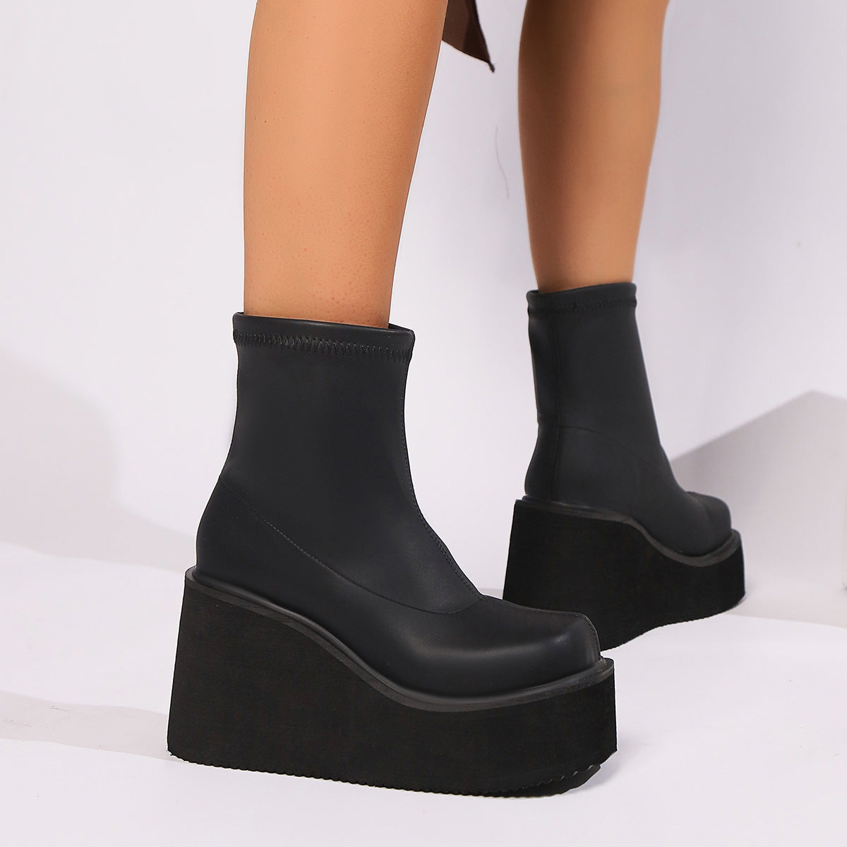 Black Chunky High-heeled Platform Ankle Boots