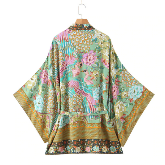 Women's Green Floral Print Kimono With Brown Lapel