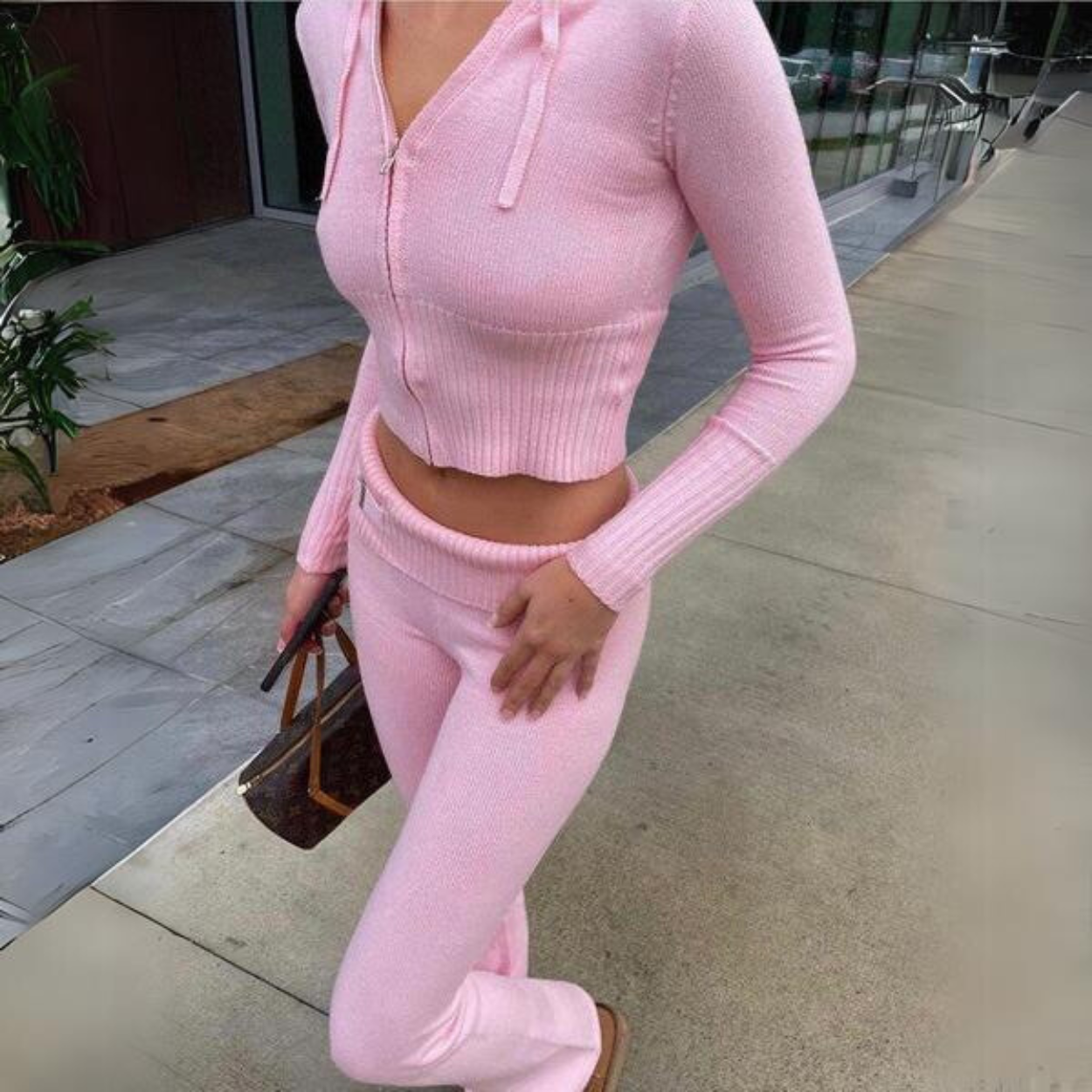 Pink Two-Piece Knit Sweatsuit Set – ADONIS BOUTIQUE
