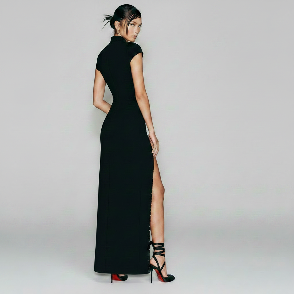 Pose 3 - Perfectly Centered