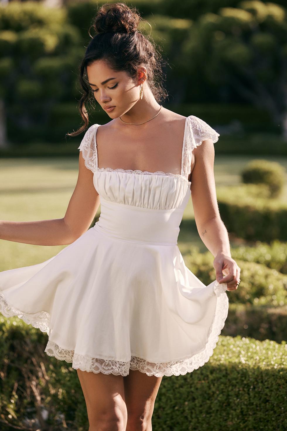 ワンピース ACLENT Asymmetry lace mini dress Shop the Azusa Asymmetrical Hem Lace Dress White