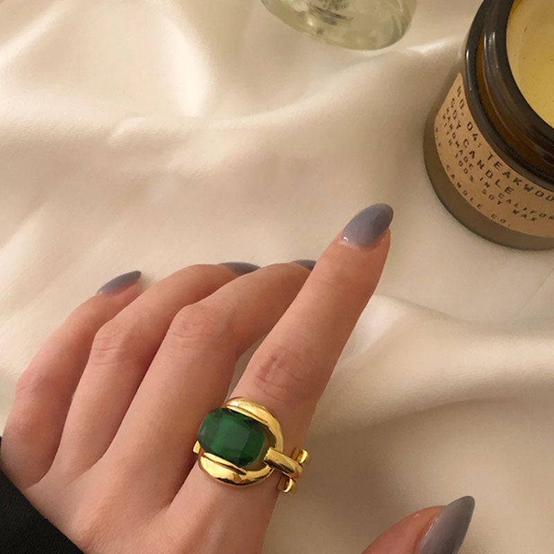 Emerald Gold Chain Ring