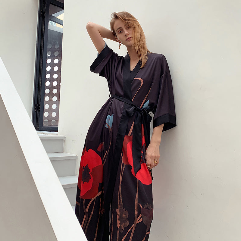 Black Women's Light Luxury Silky Satin Kimono Robe