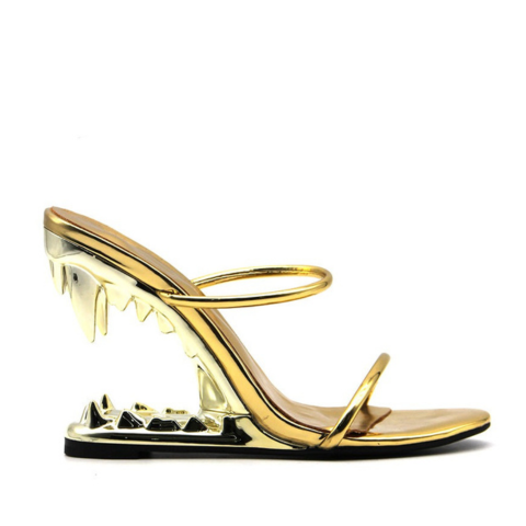 Gold Patent Leather High Heeled Fang Sandals