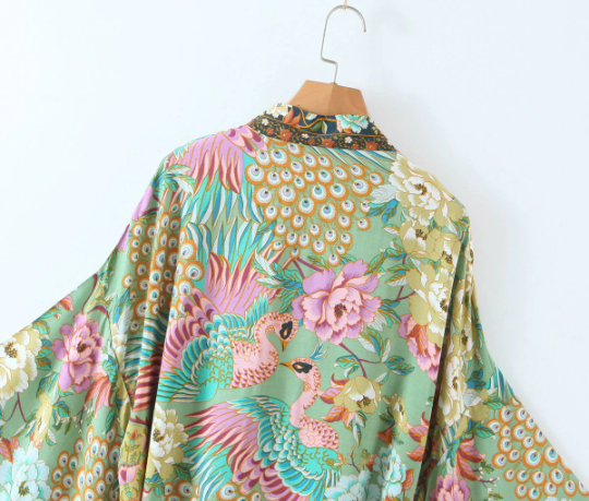 Women's Green Floral Print Kimono With Brown Lapel